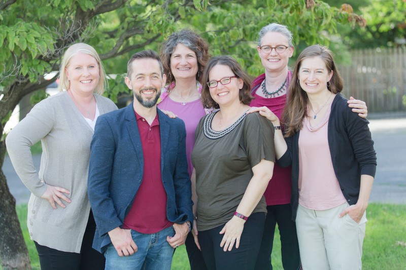 We are experienced, independently licensed practitioners who work with women and men from all walks of life. 