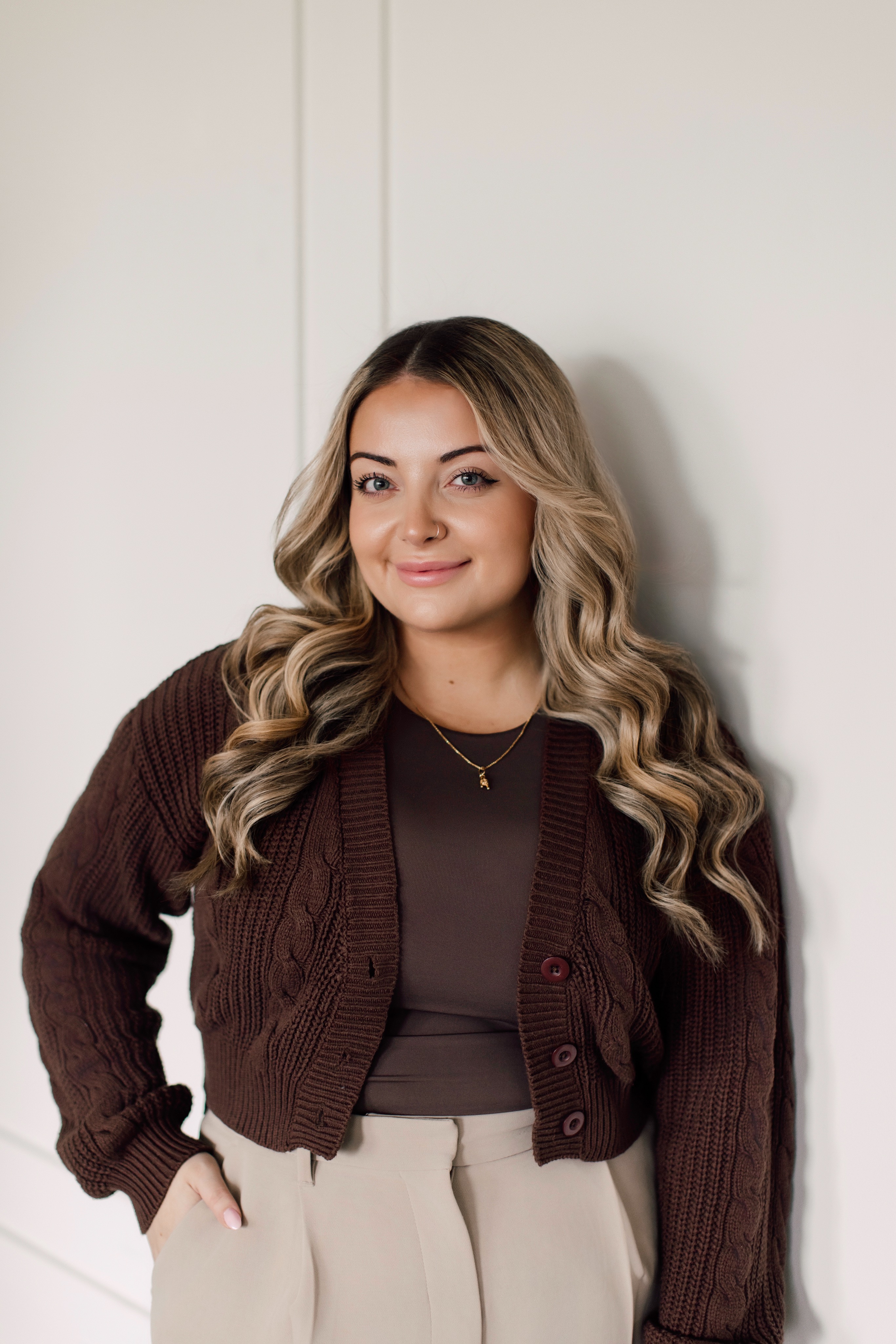 Julia Mazzotta, MSW, RSW, Psychotherapist