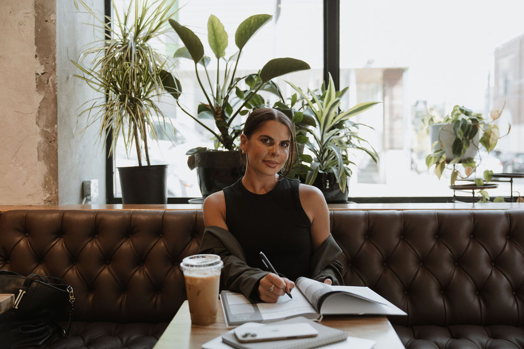 Therapist at a coffee shop 