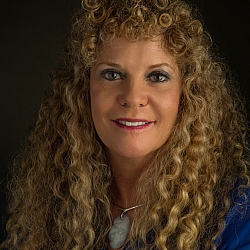 Dr. Lois Nightingale PhD