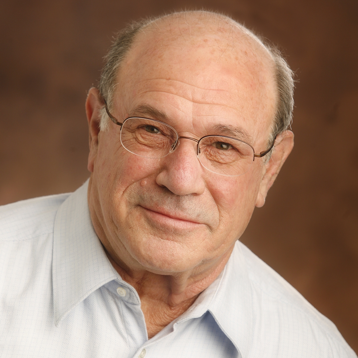 Sheldon Isenberg Licensed Clinical Social Worker. Board Certified in Clinical Social Work, Fellow Status in American Association for Marriage and Family Therapy