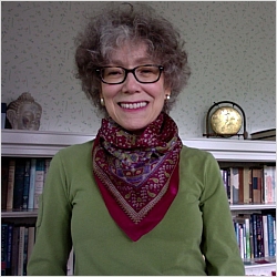 Nicole Urdang MS, NCC, DHM, LMHC