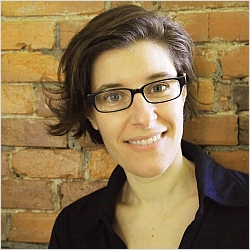 Andrea Iatrou LCSW-R, Licensed Psychotherapist in NY & NJ, Certified Trauma Specialist