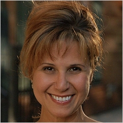 Donna Harris-Richards MSW, LICSW, CST