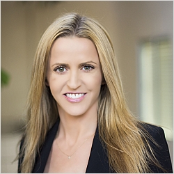 Dr. Amie Callon Licensed Clinical Psychologist 