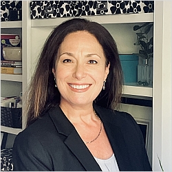 Kim Oliva Licensed Clinical Psychologist