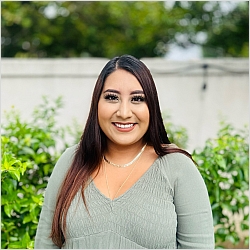 Andrea Carbajal Associate Clinical Social Worker 