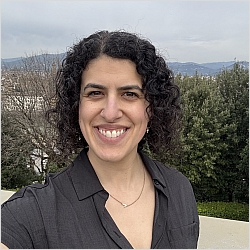 Marisa Marinelli LCSW