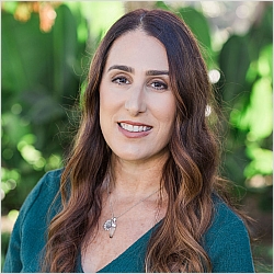 Stacia Deiro PsyD