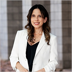 Diana Medina PhD