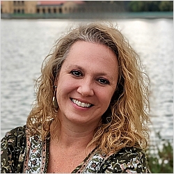 Aimee Aron-Reno Licensed Professional Counselor
