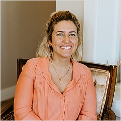 Julia Karrys MS, Licensed Associate Counselor