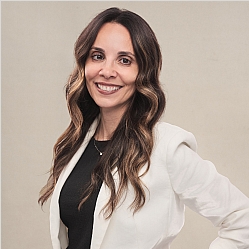 Alyssa Chimiklis PhD, RYT 200, RCYT