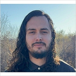 Nathanael (Nando) Schlecht Licensed Associate Counselor