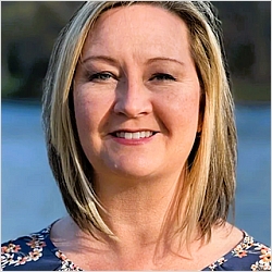 Kimberley Oakes LMCH, LPCC, NCC