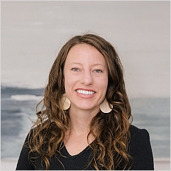 Chelsea Van Essen Licensed Clinical Social Worker