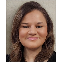 Alexis Izatt ACMHC, ATR-P  Associate Clinical Mental Health Counselor  Provisionally Registered Art Therapist