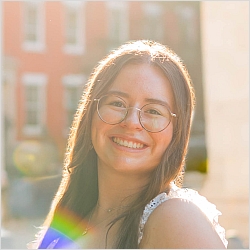Natalia Blaustein Licensed Associate Counselor 