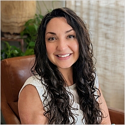 Alexa Mumm MA, Licensed Professional Counselor Candidate