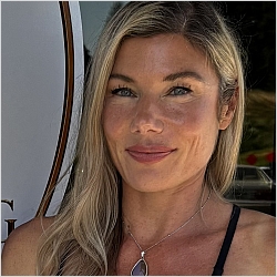 Nicole Scott Licensed Clinical Hypnotherapist 
